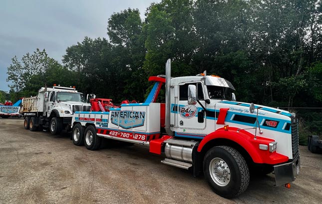 American Tow and Recovery Heavy Truck Towing